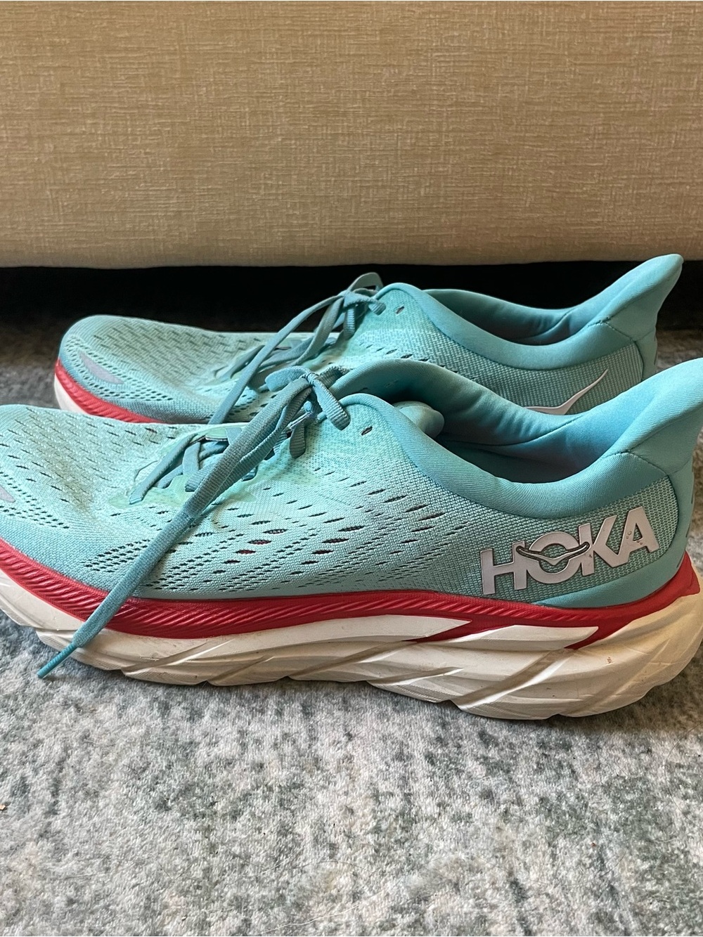 Hoka Clifton 8 Women's Light Blue Running Shoes with Coral Midsole size 11